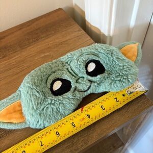 Star Wars Disney Green Grogu Baby Yoda Plush Sleep Mask Great Preworn Condition